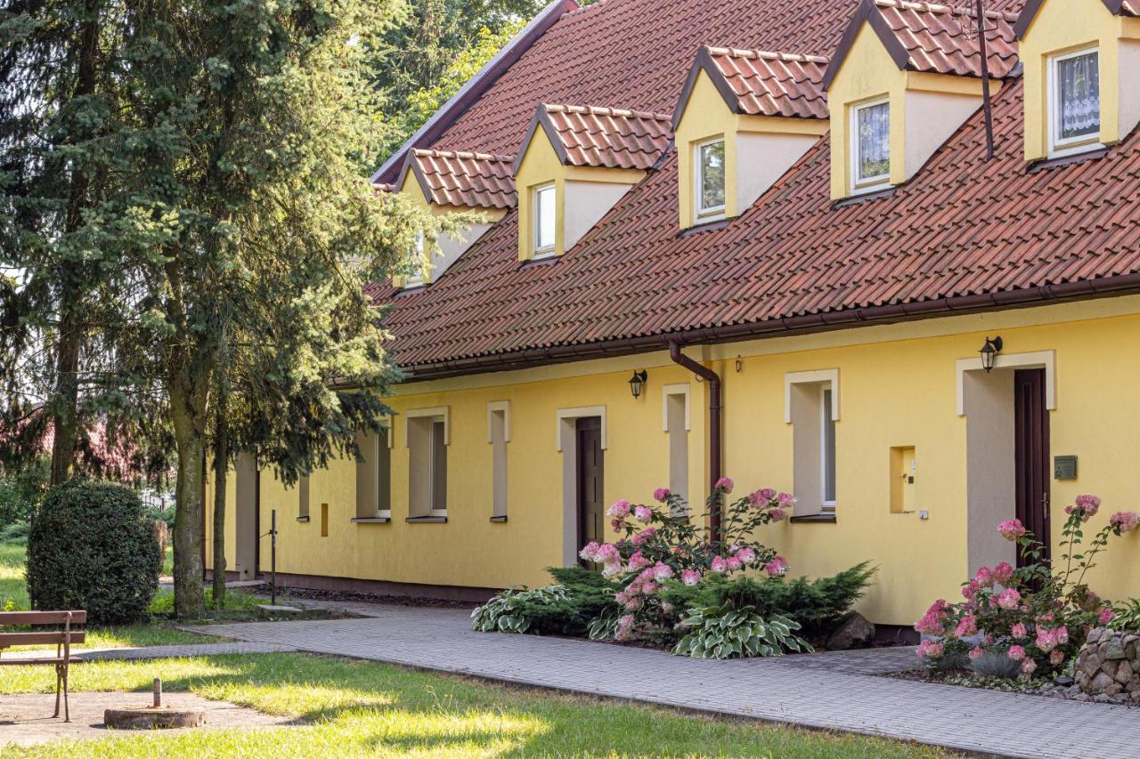 Osrodek Szkoleniowo - Noclegowy Chojnik Sosnie Exterior photo